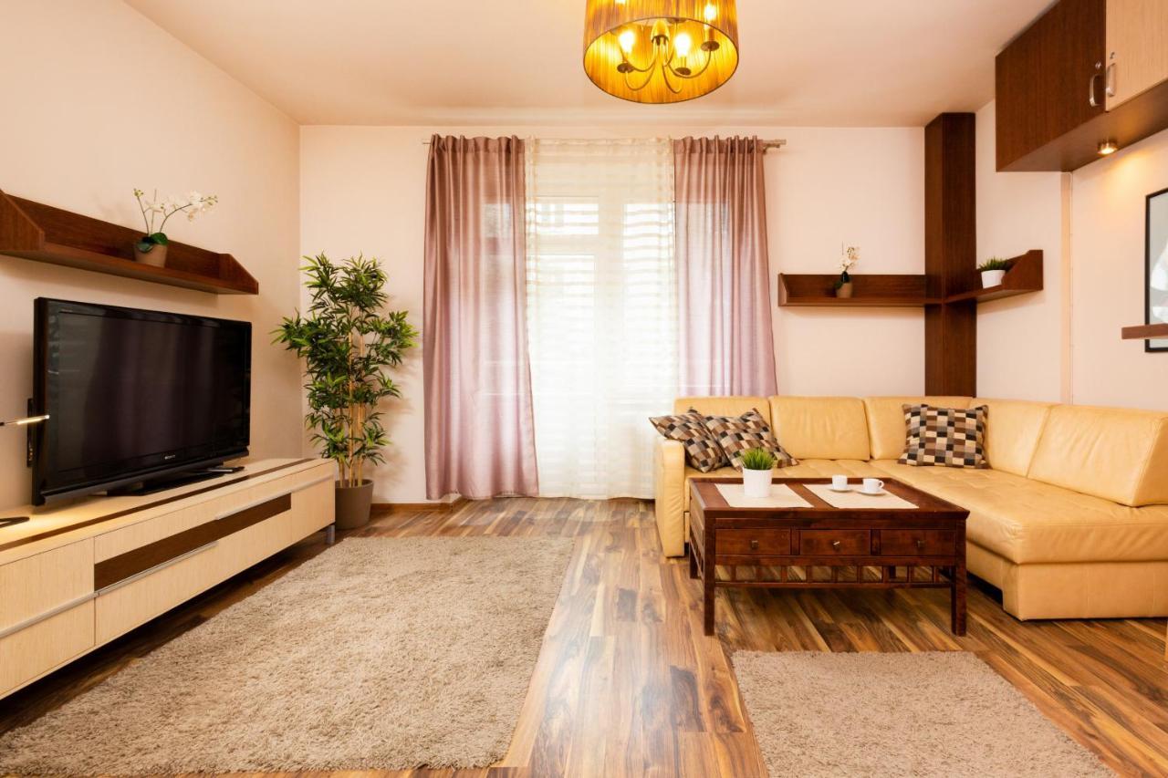 Apartment Warsaw Hoza By Noclegi Renters Exterior foto